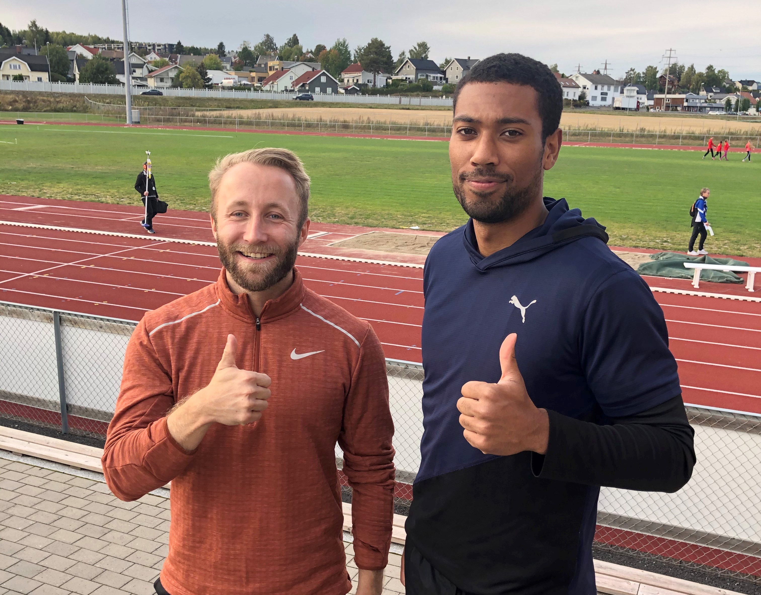 Jonathan tilbake i blokkene